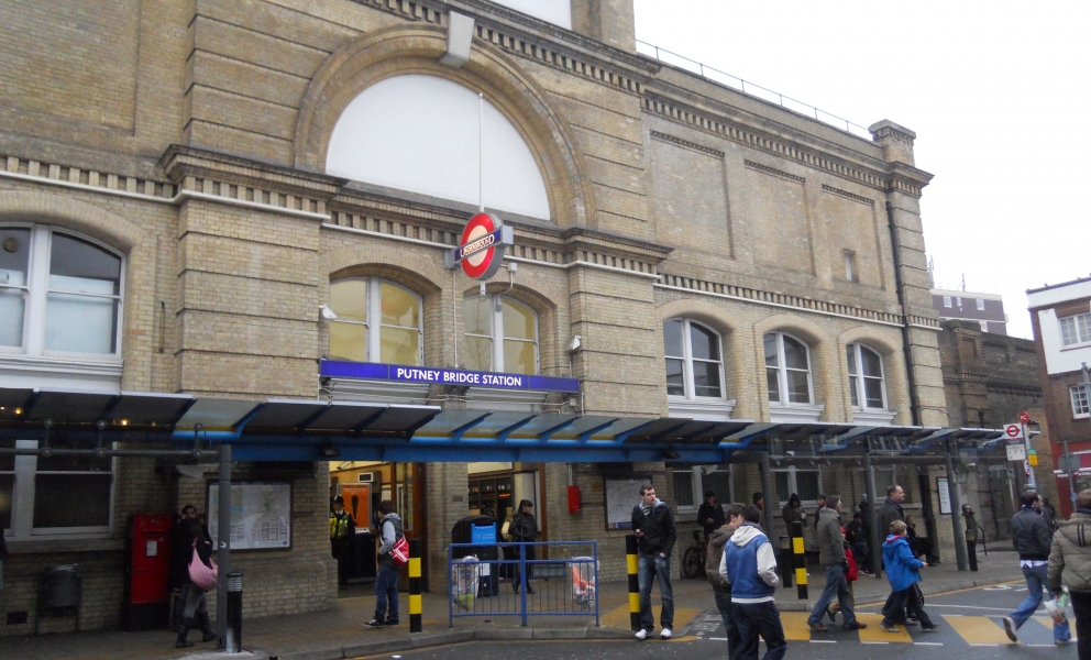 Putney Bridge Tube Station